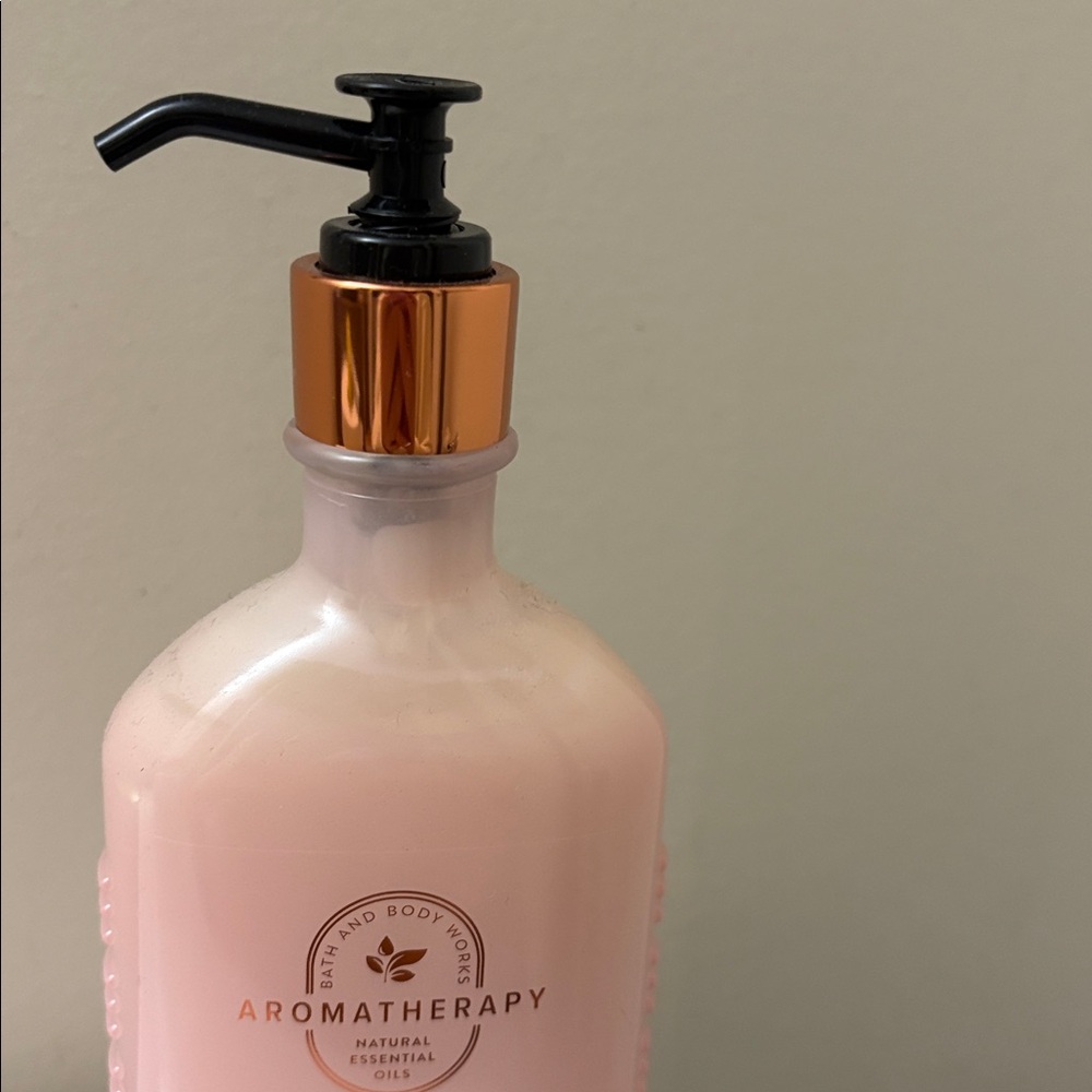 Bath & Body Works Aromatherapy Renewing Meadow Walk Lotion 6.5oz Rose Magnolia - Picture 2 of 4